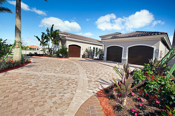 Best Best Driveway Pavers  in Kingsburg, CA